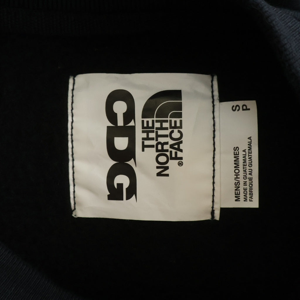 THE NORTH FACE(ザノースフェイス) ×CDG SWEAT CREWNECK シーディージー ロゴプリント クルーネックスウェットトレーナー ブラック NT02602CD