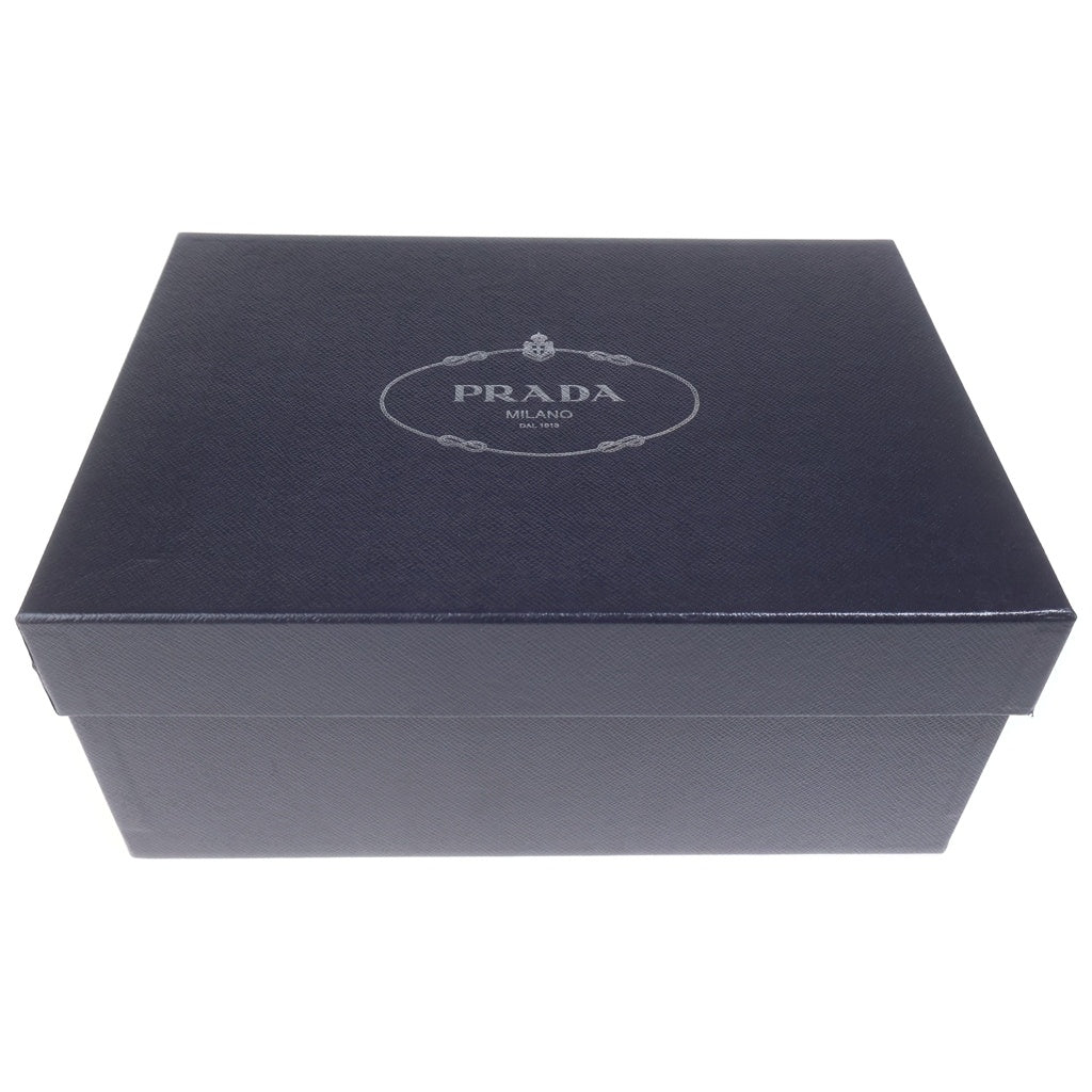 PRADA(プラダ) モノリス トライアングルロゴプレート ブラッシュドレザーローファー ブラック 2DE129