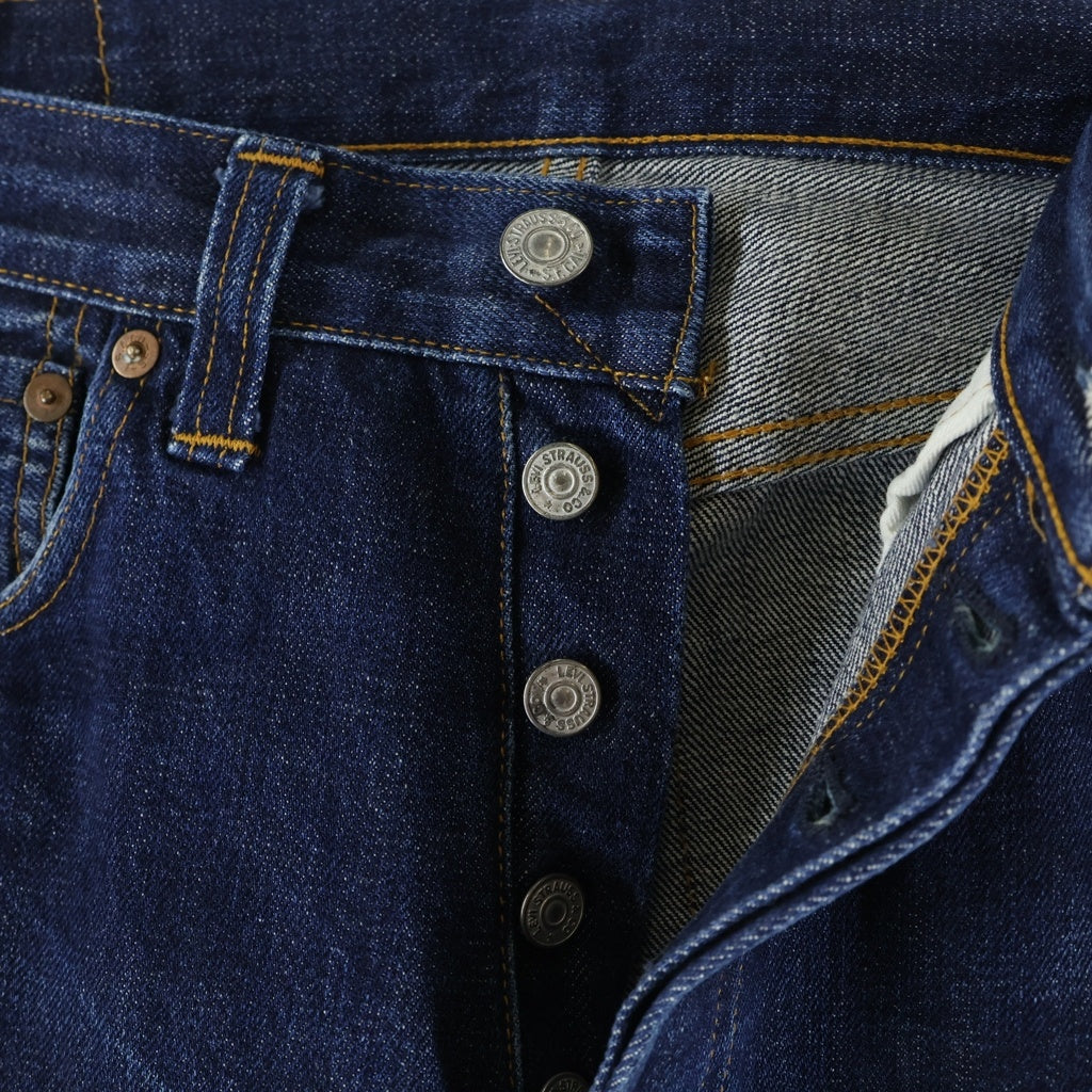Levi's VINTAGE CLOTHING(リーバイス ビンテージ クロージング) 00S 501XX 1947年復刻 片面BIG E バレンシア工場 ボタン裏555 赤耳 ボタンフライストレートデニムパンツ 47501-0117