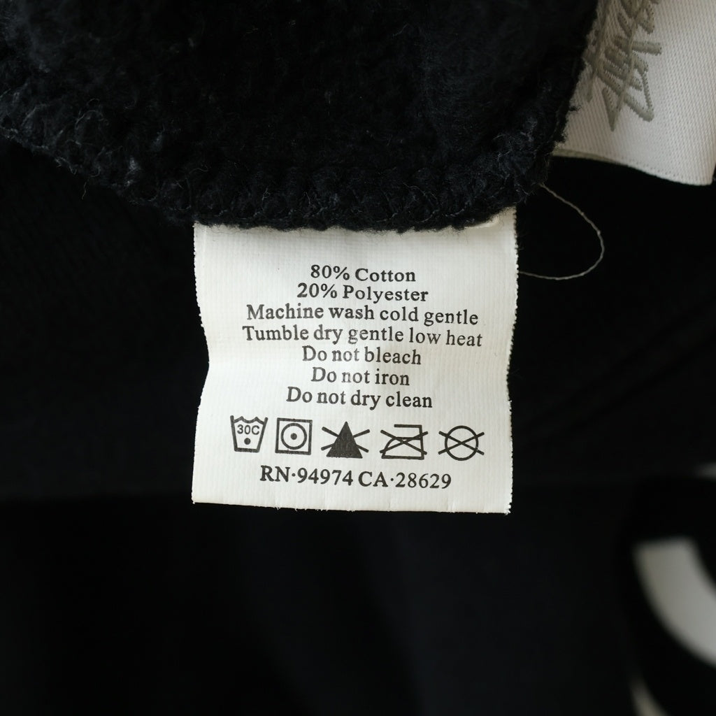 STUSSY(ステューシー) ×FRAGMENT DESIGN フラグメントデザイン フロントロゴプリント プルオーバーフーディー パーカー ブラック