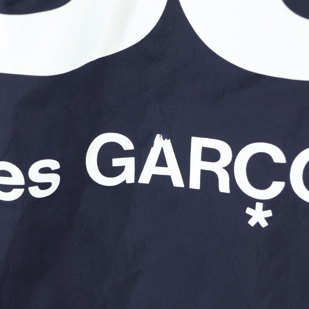 CDG(シーディージー) AD2019 COACH JACKET バックロゴプリント ナイロン コーチジャケット ネイビー SZ-J004