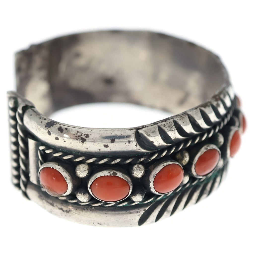 INDIAN JEWELRY(インディアンジュエリー) NAVAJO ナバホ族 コーラル装飾 バングル カフズ シルバー
