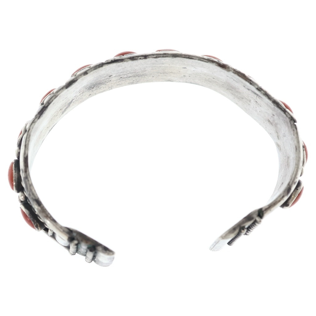 INDIAN JEWELRY(インディアンジュエリー) NAVAJO ナバホ族 コーラル装飾 バングル カフズ シルバー