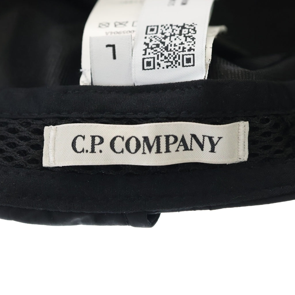 C.P. Company(シーピーカンパニー) Chrome-R Goggle Cap バックゴーグル ロゴ刺繍 キャップ 帽子 ブラック 19CMAC116A-005904A