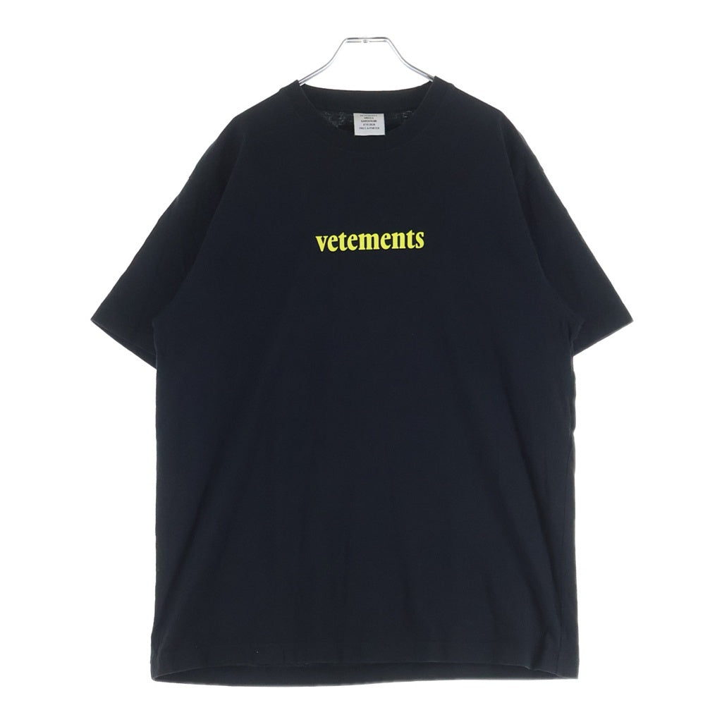 VETEMENTS(ヴェトモン) 20SS フロントロゴプリント バーコードパッチワーク クルーネック半袖Tシャツ カットソー ブラック SS20TR304