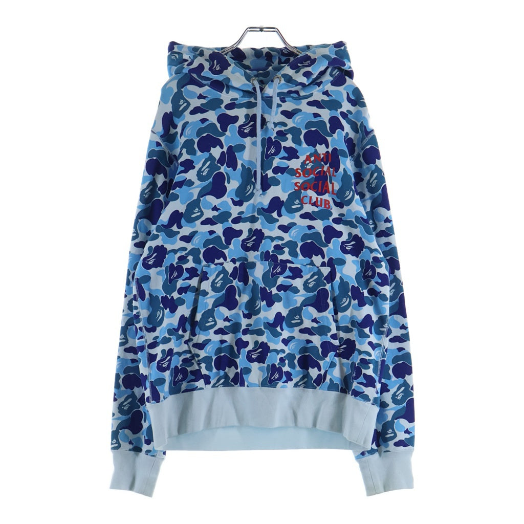 A BATHING APE(アベイシングエイプ) ×ANTI SOCIAL SOCIAL CLUB アンチソーシャルクラブ カモ柄 ロゴプリント プルオーバーフーデッドパーカー ブルー 001PPG231913X