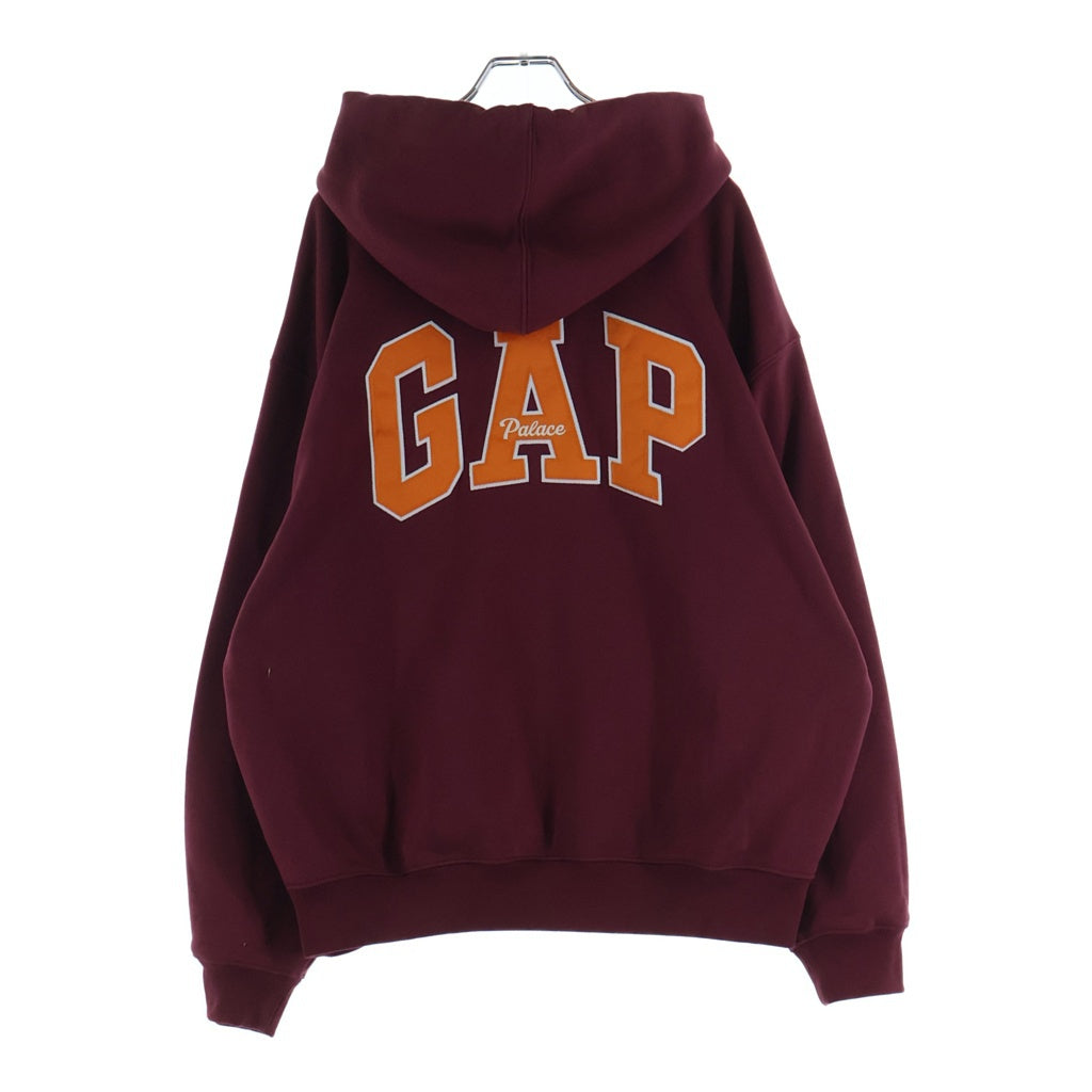 Palace Skateboards(パレススケートボーズ) 24SS ×GAP PAL HOODED SWEATSHIRT ギャップ カレッジロゴ プルオーバーフーデッドパーカー バーガンディ S/427453-03