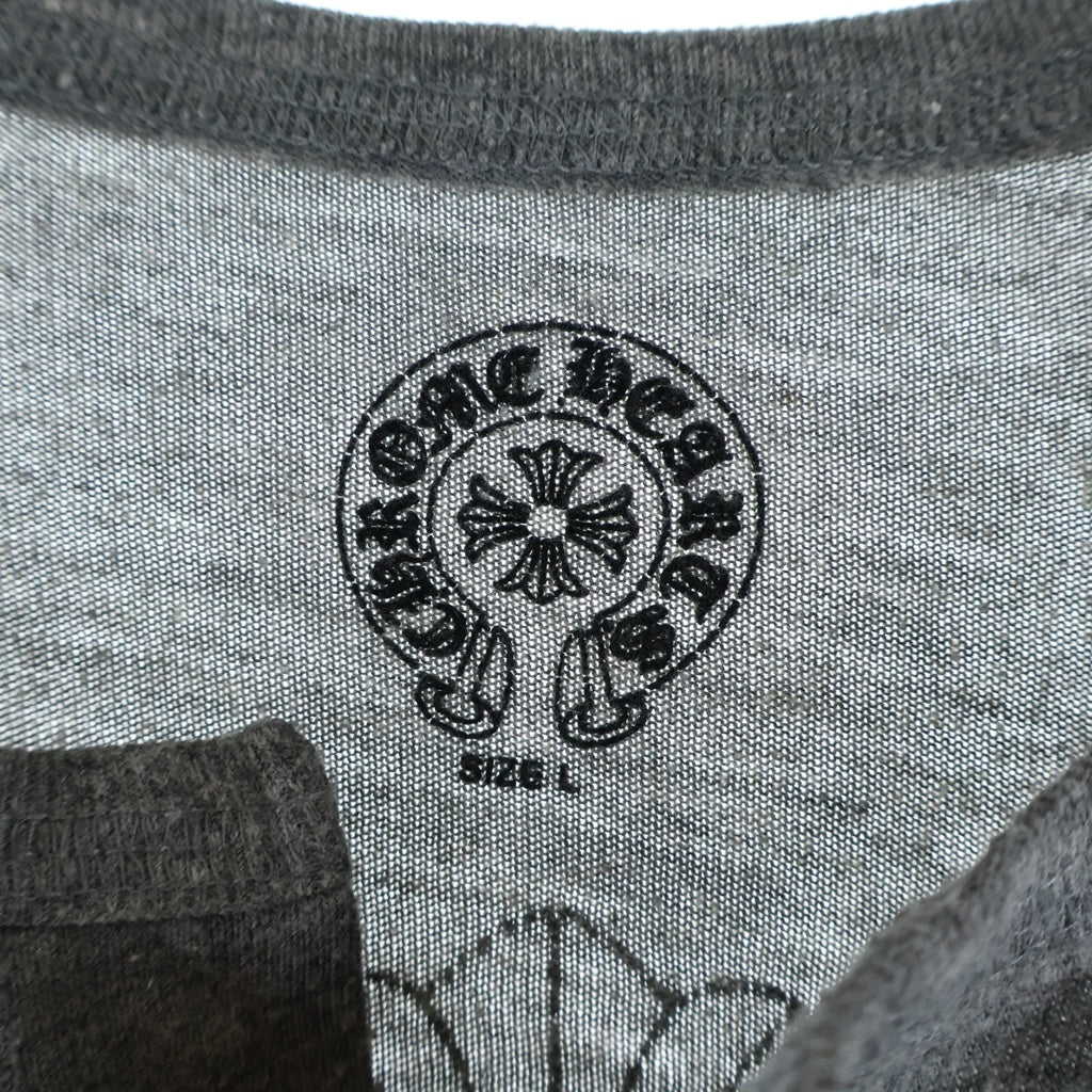 CHROME HEARTS(クロムハーツ) OLD CH CEMETARY CROSS L/S TEE セメタリークロス 両面プリント コットン ヘンリーネック 七分袖Tシャツ 長袖カットソー