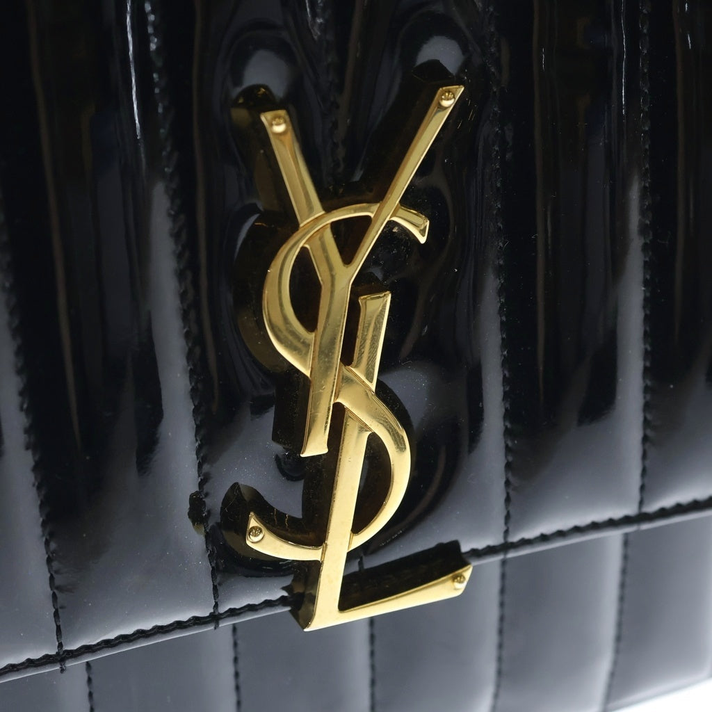 SAINT LAURENT PARIS(サンローランパリ) VICKY ヴィッキー パテントキルティングレザー チェーンショルダーバッグ ゴールド金具 ブラック BMB532612 レディース