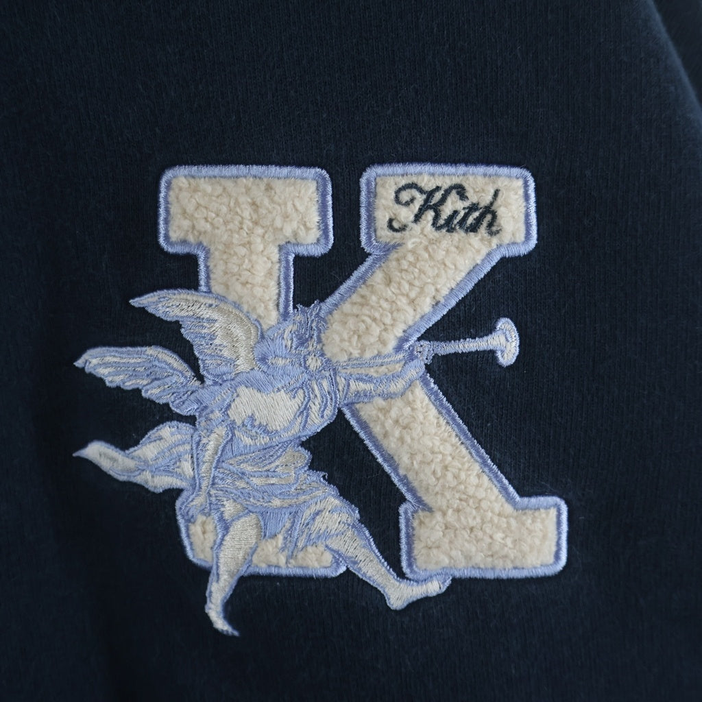 KITH(キス) 胸Kワッペンロゴ刺繍 クルーネックスウェットトレーナー
