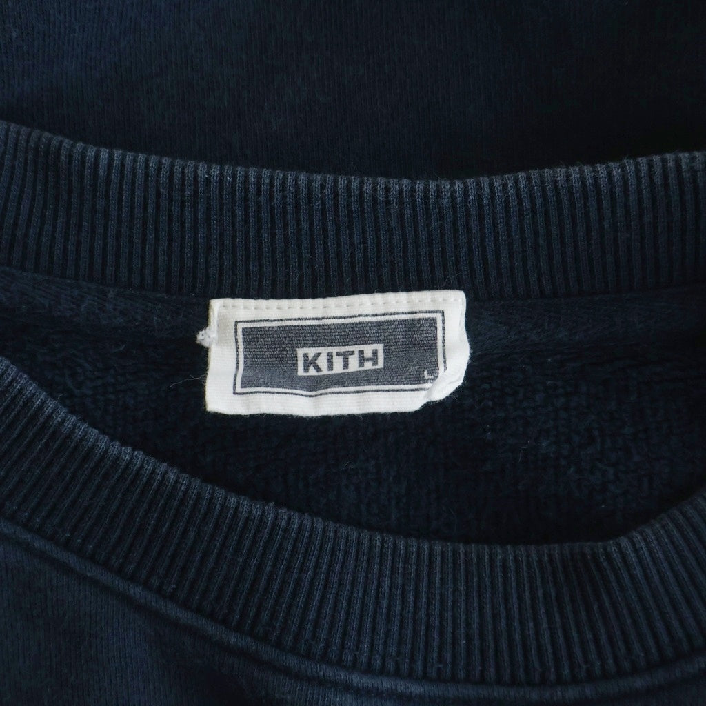 KITH(キス) 胸Kワッペンロゴ刺繍 クルーネックスウェットトレーナー ネイビー