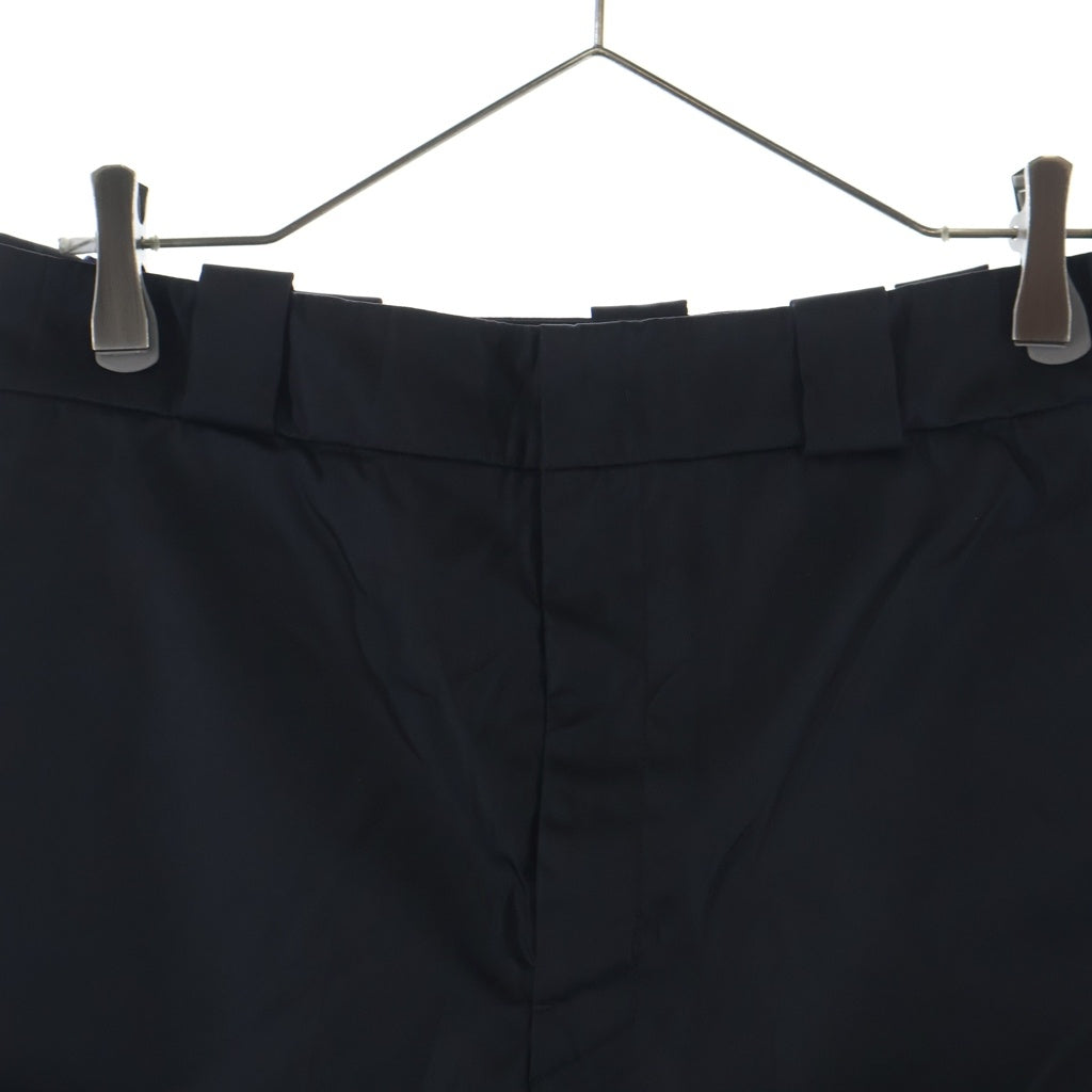 PRADA(プラダ) 23SS RE-NYLON リナイロン トライアングルロゴプレート バミューダショーツ パンツ レディース ブラック DNA863 S192 1WQ8