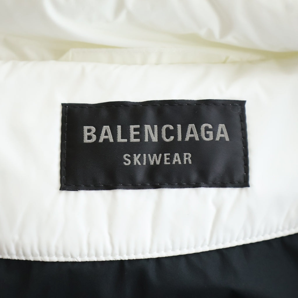 BALENCIAGA(バレンシアガ) 3B SKI Puffer Down vest スポーツアイコン スキー 中綿 パファー ジップアップダウンベスト ホワイト 773987 TP039