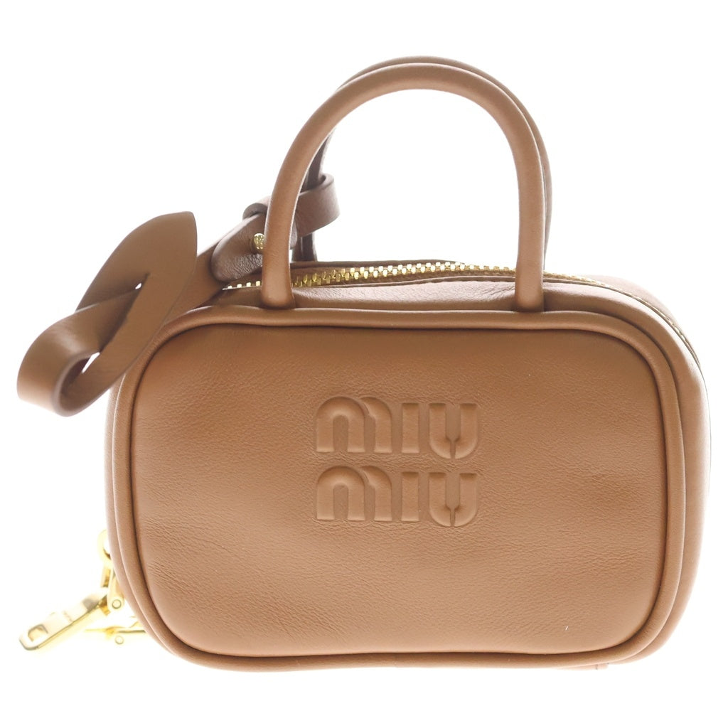 miumiu(ミュウミュウ) BEAU LEATHER MICRO-BAG ボー ロゴエンボス加工 マイクロバック レザーチャーム キーホルダー ブラウン 5NR036 2F8W F0046 レディース