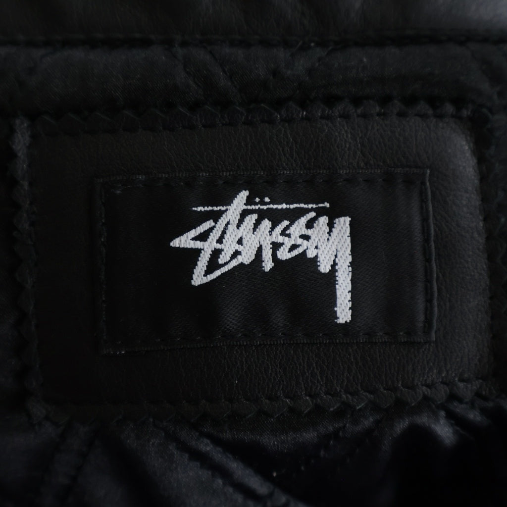 STUSSY(ステューシー) LEATHER BING JACKET カウレザー ロゴエンブロイダリー シングルライダース レザージャケット ブラック 115668