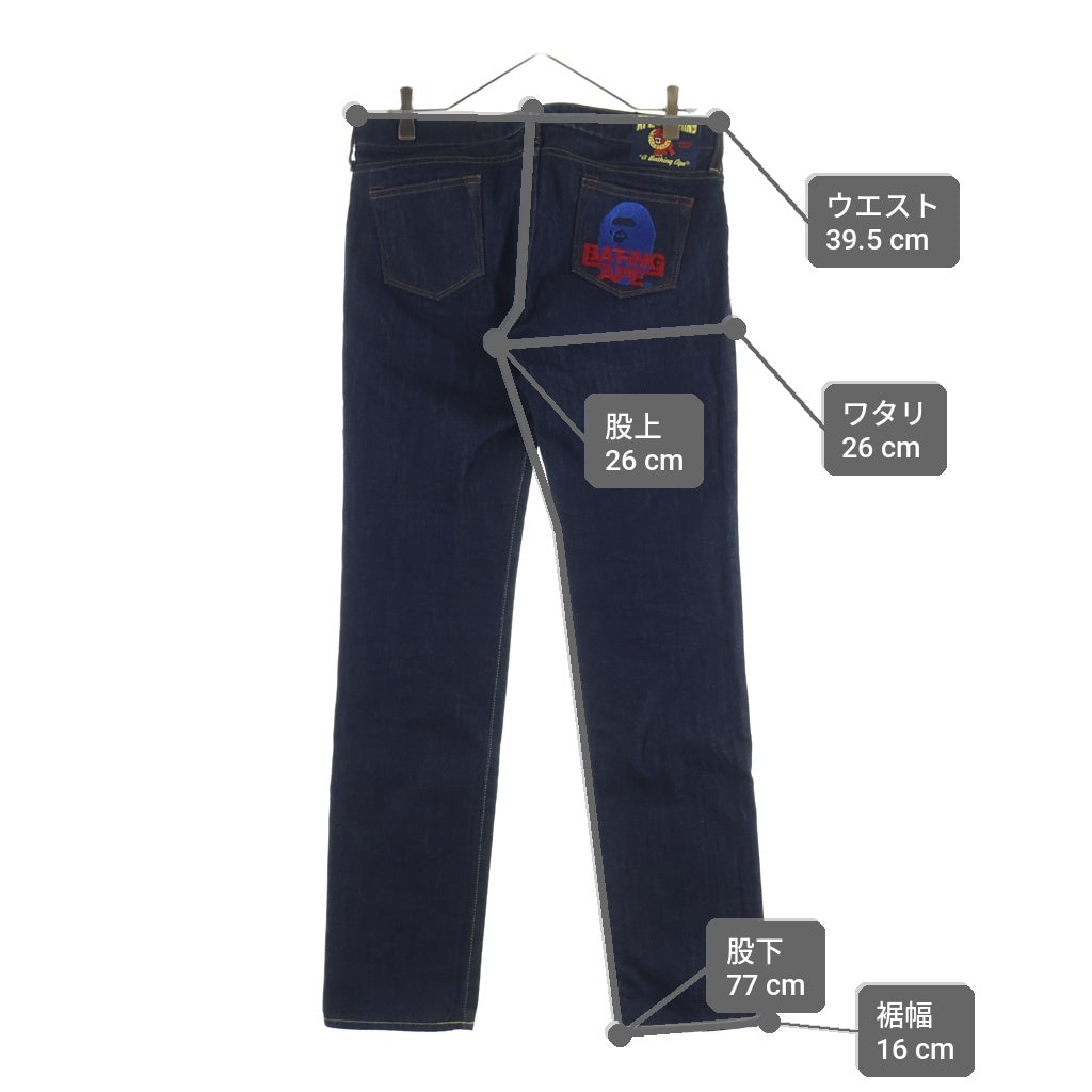 A BATHING APE(アベイシングエイプ) バックポケットエンブロイダリー ローライズ ストレートデニムパンツ レディース インディゴ