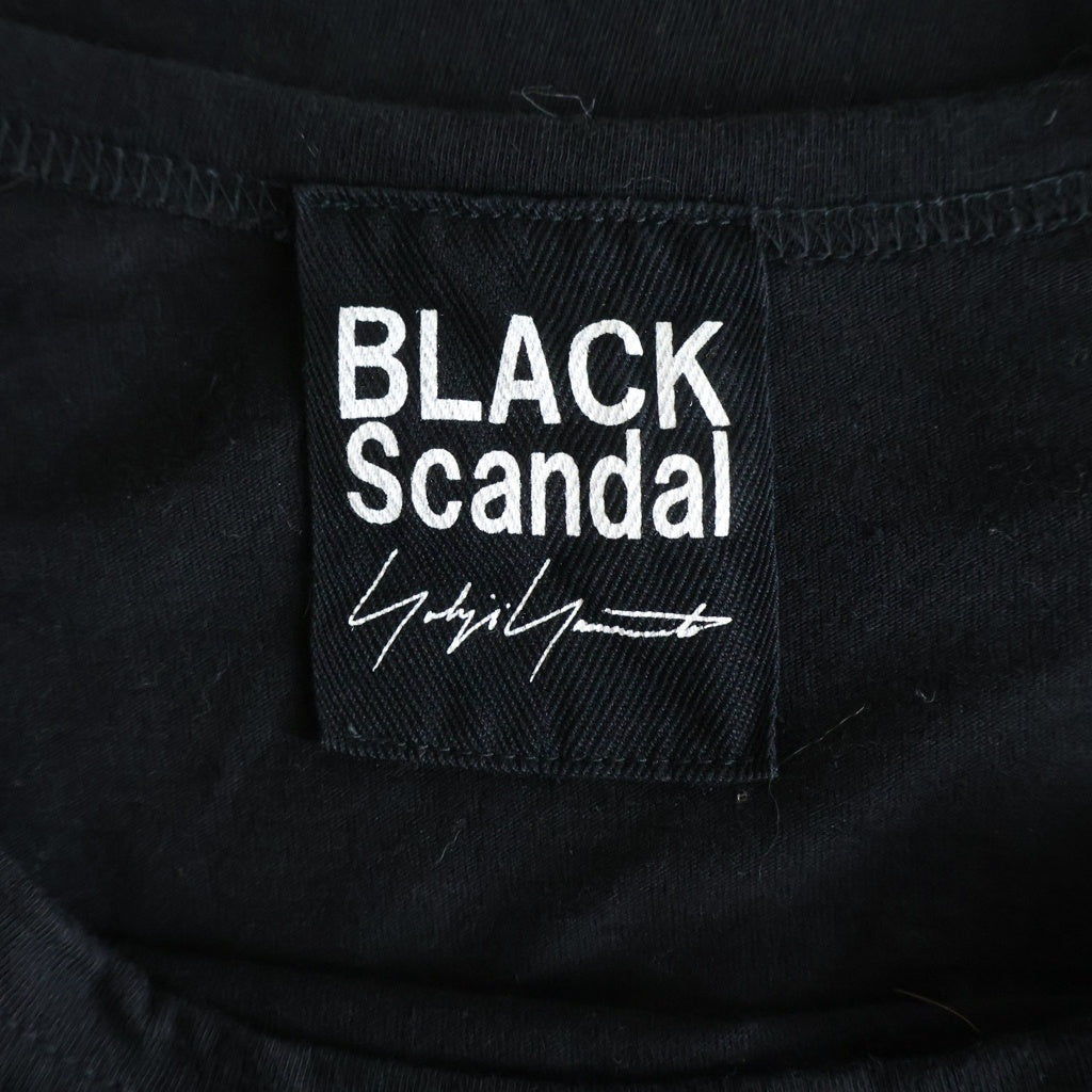 BLACK Scandal Yohji Yamamoto(ブラックスキャンダルヨウジヤマモト) 22SS ×MEDICOM TOY ×内田すずめ ×老月ミカ PATCH T-SHIRT クルーネック半袖Tシャツ カットソー ブラック HG-T43-989