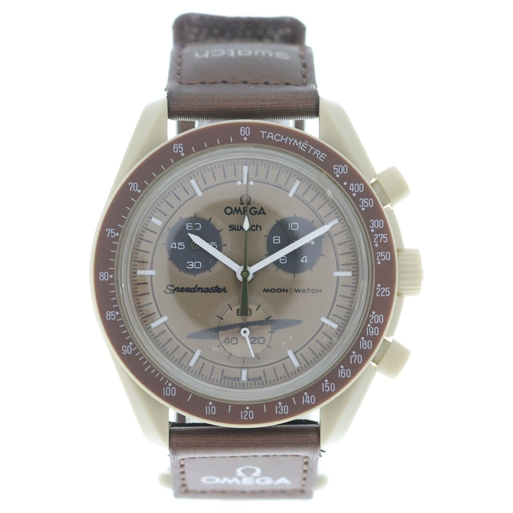OMEGA(オメガ) 22SS ×SWATCH BIOCERAMIC MOONSWATSH MISSION TO SATURN スウォッチ バイオセラミック ムーンスウォッチ ミッショントゥサターン クォーツ式 ブラウン文字盤 腕時計 SO33T100