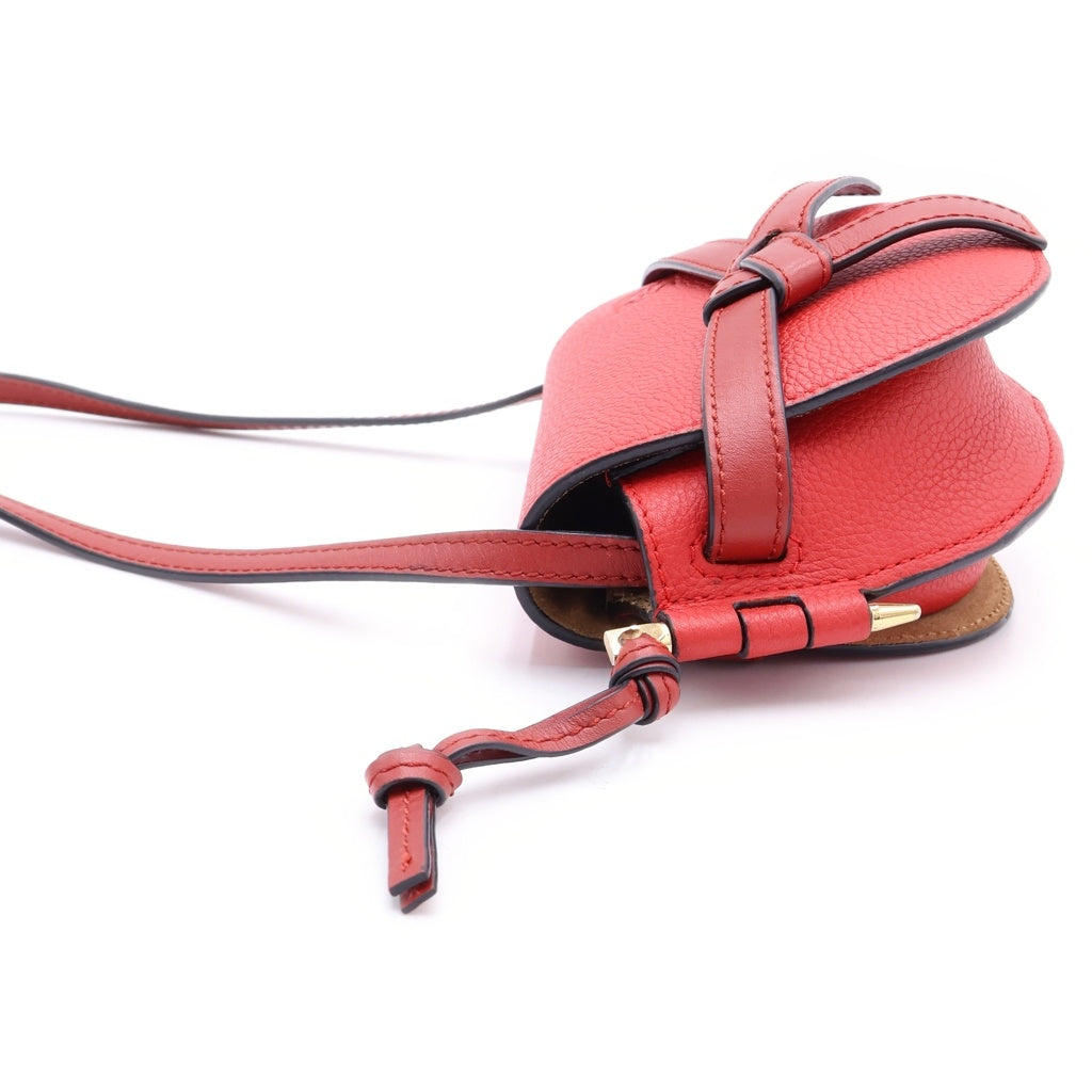 LOEWE(ロエベ) ゲート ミニ レザーショルダーバッグ レッド 321.12.U62