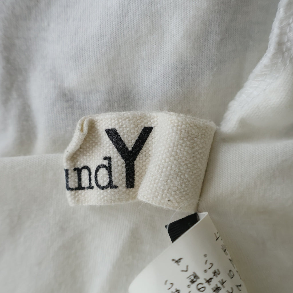 Ground Y(グラウンドワイ) 18AW ASYMMETRIC LINE CUTSEW アシンメトリカットソー ロゴプリント クルーネック長袖Tシャツ ホワイト GY-T24-040