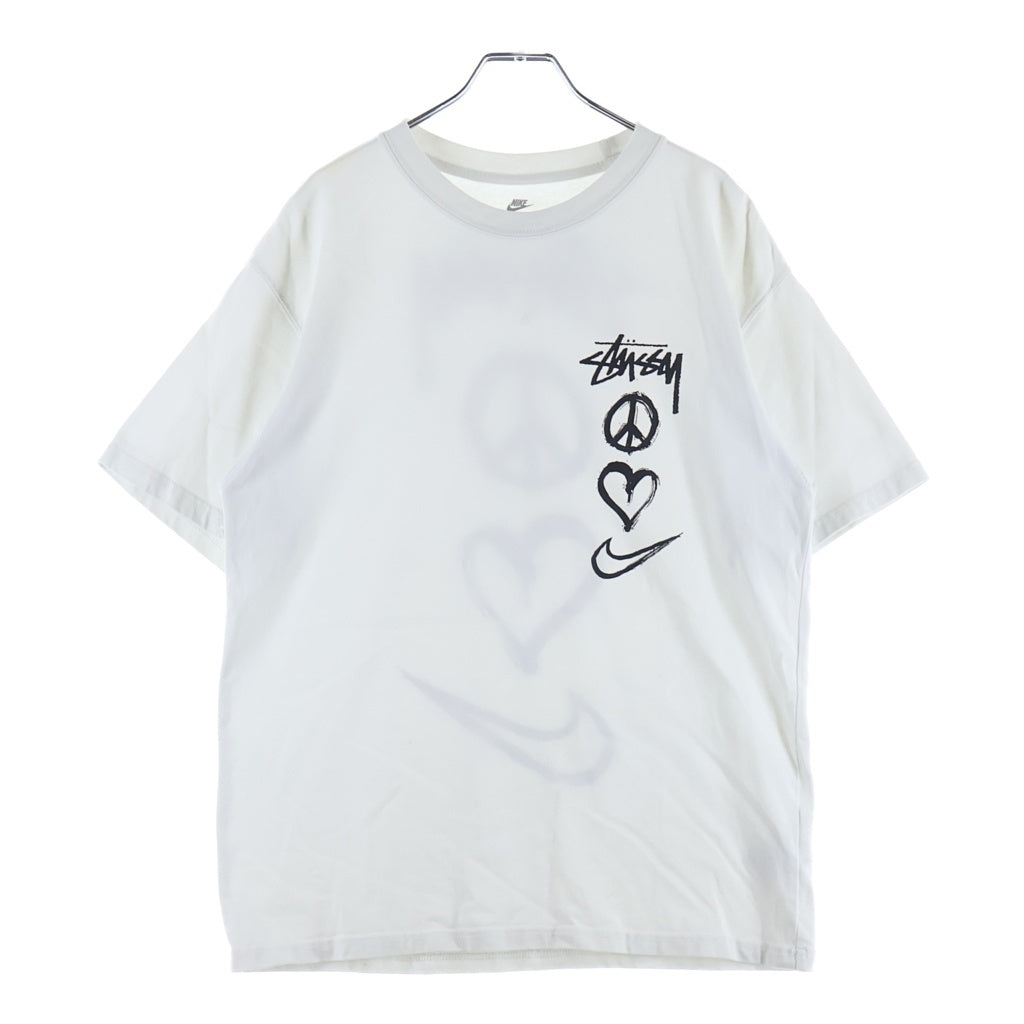 STUSSY(ステューシー) 22SS ×NIKE NRG SS TEE ナイキ グラフィック ロゴ プリント クルーネック 半袖Tシャツ カットソー ホワイト DM4942-121