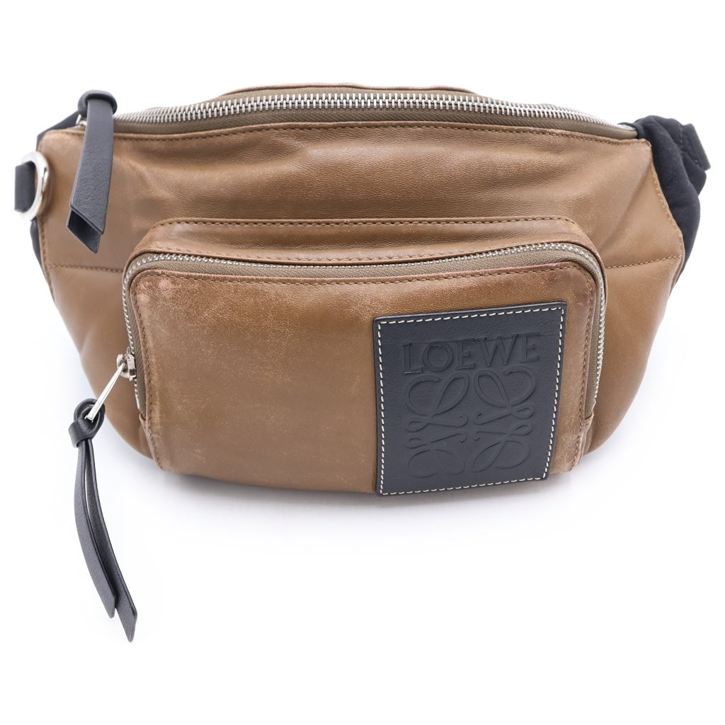 LOEWE(ロエベ) PUFFY BUMBAG アナグラム パフィー バム レザー ボディバッグ ブラウン