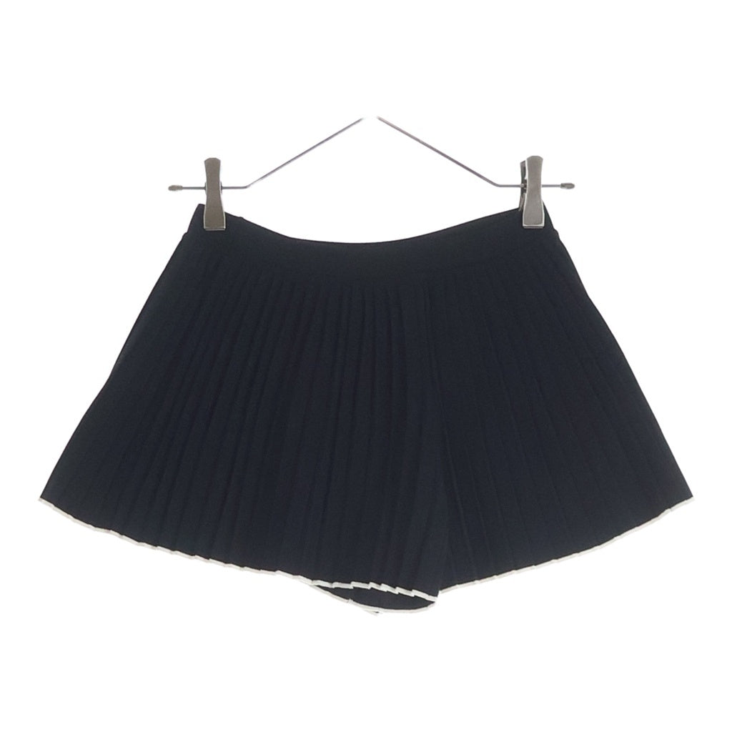 JACQUEMUS(ジャックムス) LE SHORT MAILLE PLISSE ルショートマイルプリッセ プリーツニットミニショーツ ブラック レディースハーフパンツ 241KN436