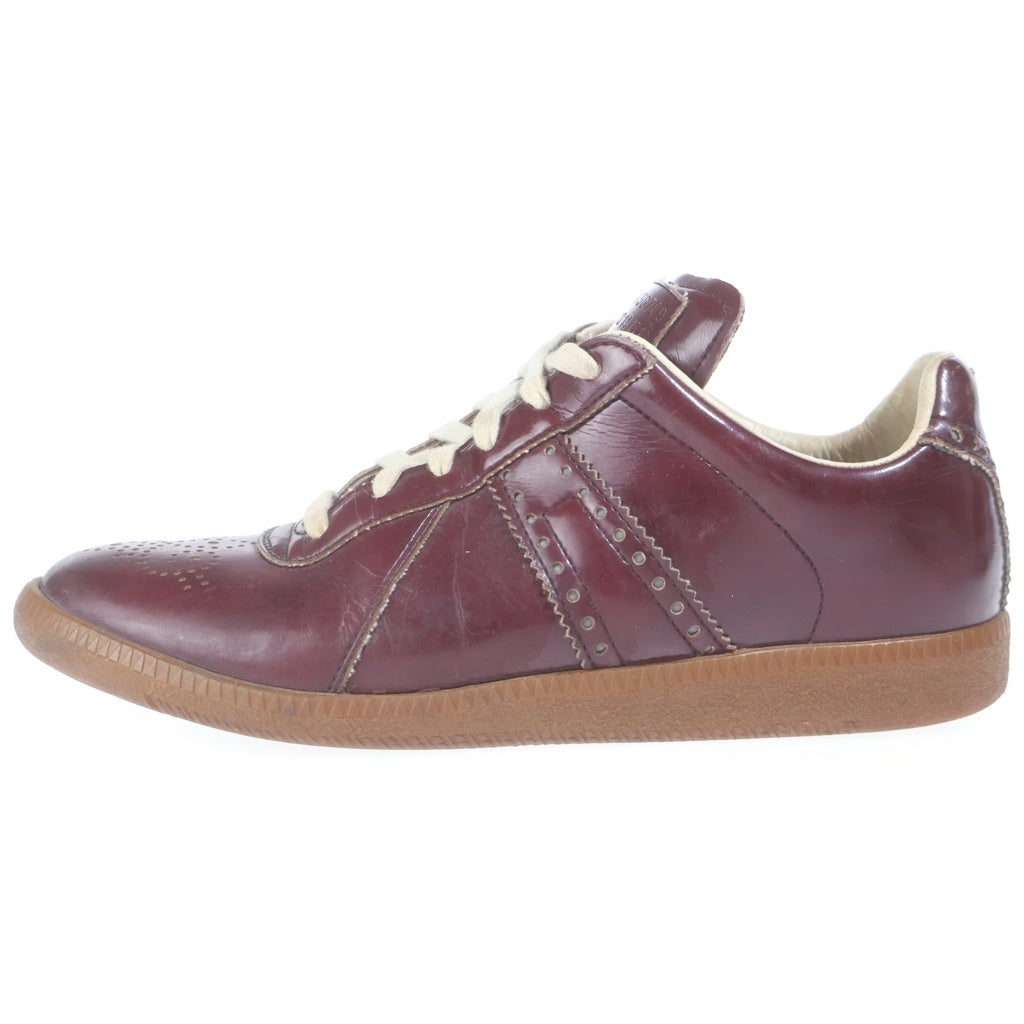 Maison Margiela(メゾンマルジェラ) REPLICA GERMAN TRAINER レプリカ ジャーマントレーナー パテントレザー パンチング加工 ローカットスニーカー バーガンディ レディース