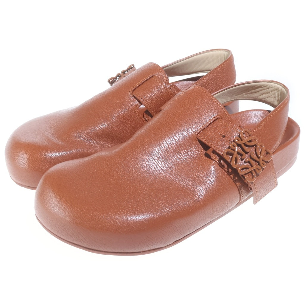 LOEWE(ロエベ) EASE イーズ レザー アナグラム ラウンドトゥクロッグサンダル ミュール ブラウン 982305
