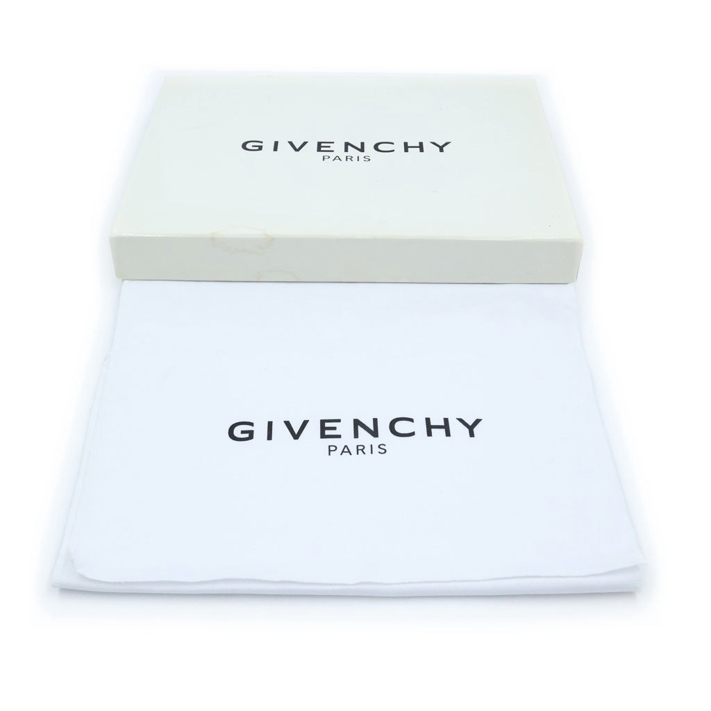 GIVENCHY(ジバンシィ) レザー キルティング クラッチ セカンドバッグ ブラック