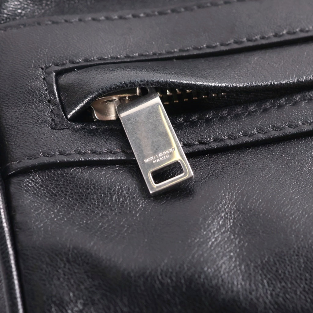 SAINT LAURENT PARIS(サンローランパリ) ストラップ付き レザー セカンドバッグ ポーチ グルーミングケース ブラック 635166
