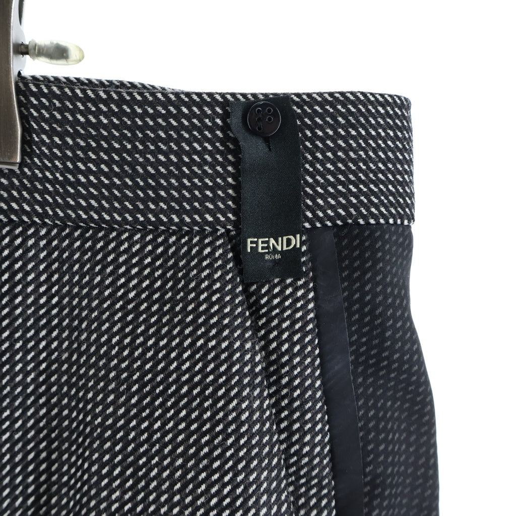 FENDI(フェンディ) 19AW ウール シアーサイドライン ノータック スラックス パンツ ブラック FB0532 A9BG