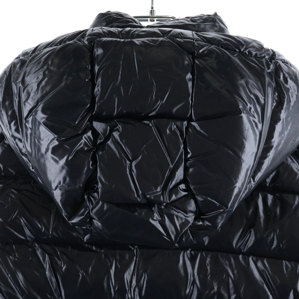 MONCLER(モンクレール) 23AW SAULX ソックス アームワッペンロゴ ジップアップ フーデッドダウンジャケット ブラック I20911A00007 5963V
