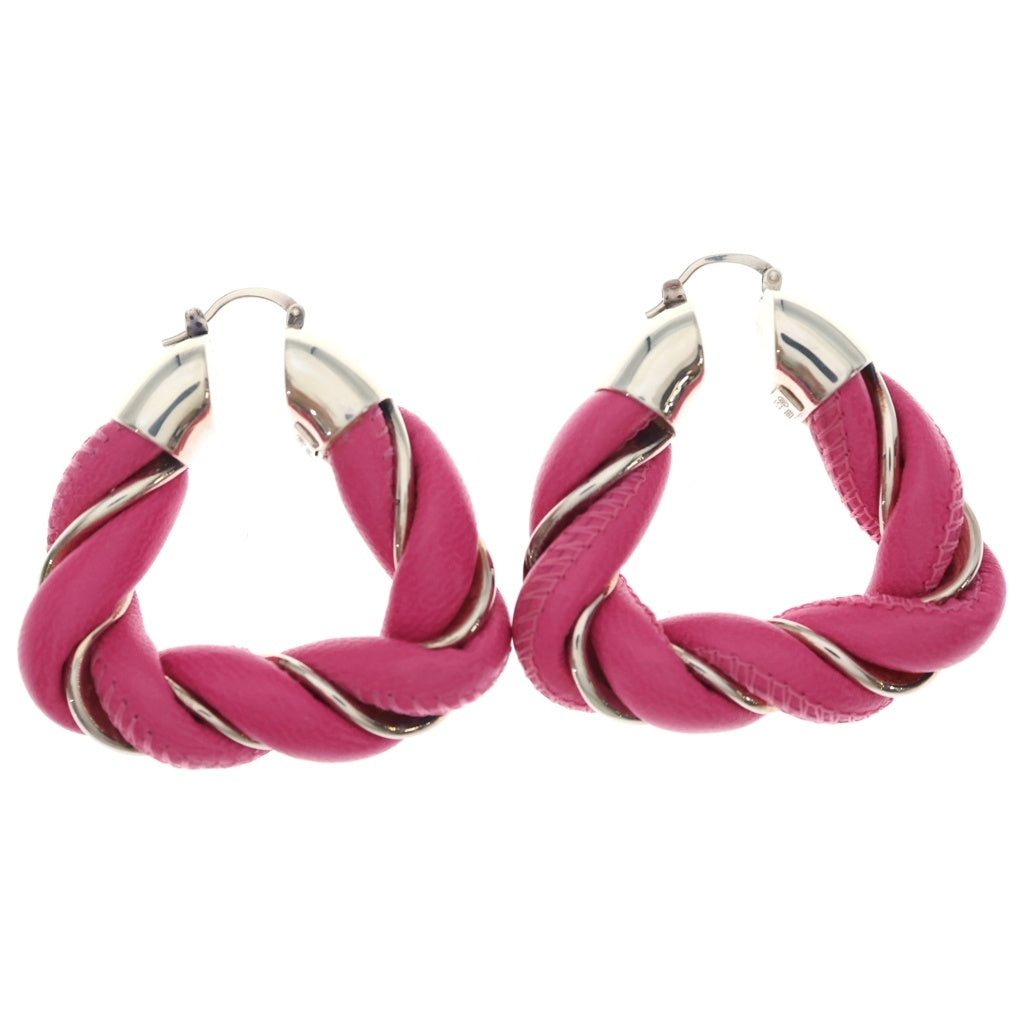 BOTTEGA VENETA(ボッテガヴェネタ) EARRINGS STERLING レザー トライアングル ツイスト イヤリング ピアス ピンク 657438 V507C 5609 両耳 レディース