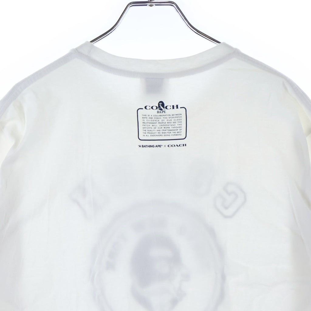 A BATHING APE(アベイシングエイプ) ×COACH COLLEGE TEE コーチ カレッジロゴプリント クルーネック半袖Tシャツ カットソー ホワイト 001CSH731902C
