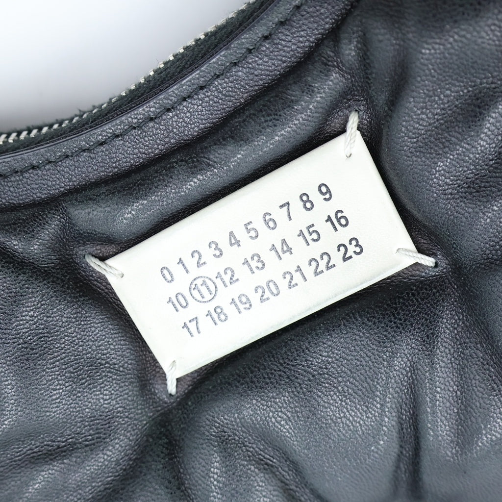 Maison Margiela(メゾンマルジェラ) グラムスラム ホーボー スモール レザーバッグ ブラック SB3WG0024 レディース