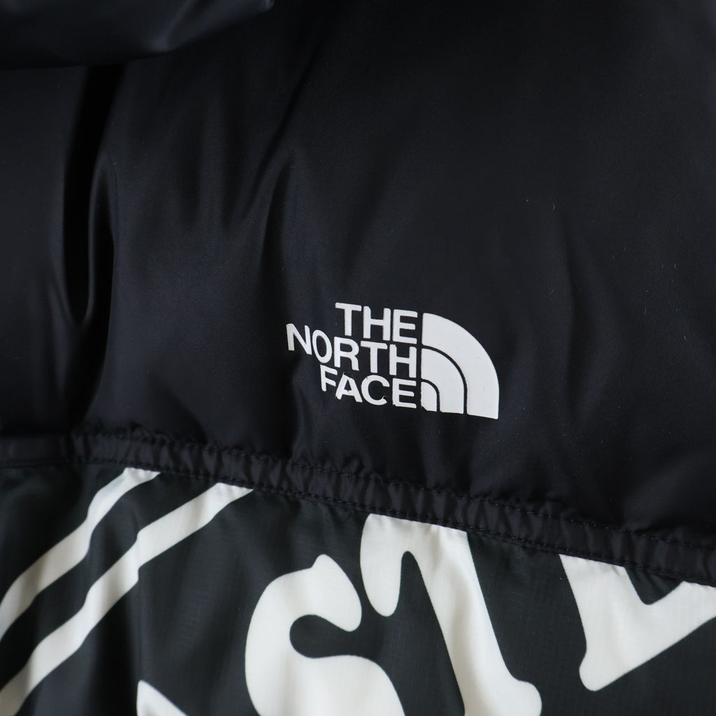 THE NORTH FACE(ザノースフェイス) 18AW ×MASTERMIND WORLD NUPTSE PUFFER JACKET マスターマインド ワールド ヌプシ ロゴ プリント パファー ダウンジャケット ブラック NF0A3V8F