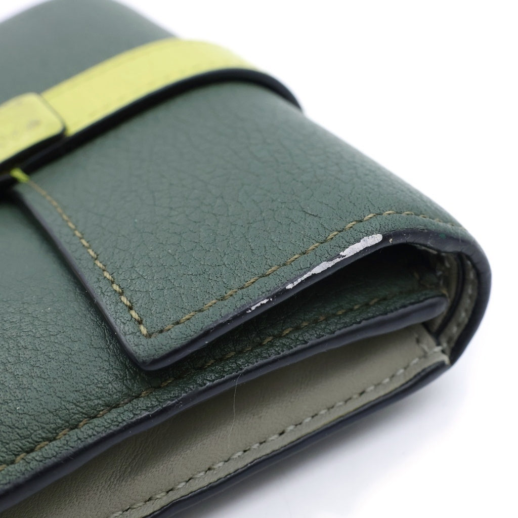 LOEWE(ロエベ) アナグラム スモール バーティカル コンパクトウォレット 三つ折り財布 カーキ C660S86X01