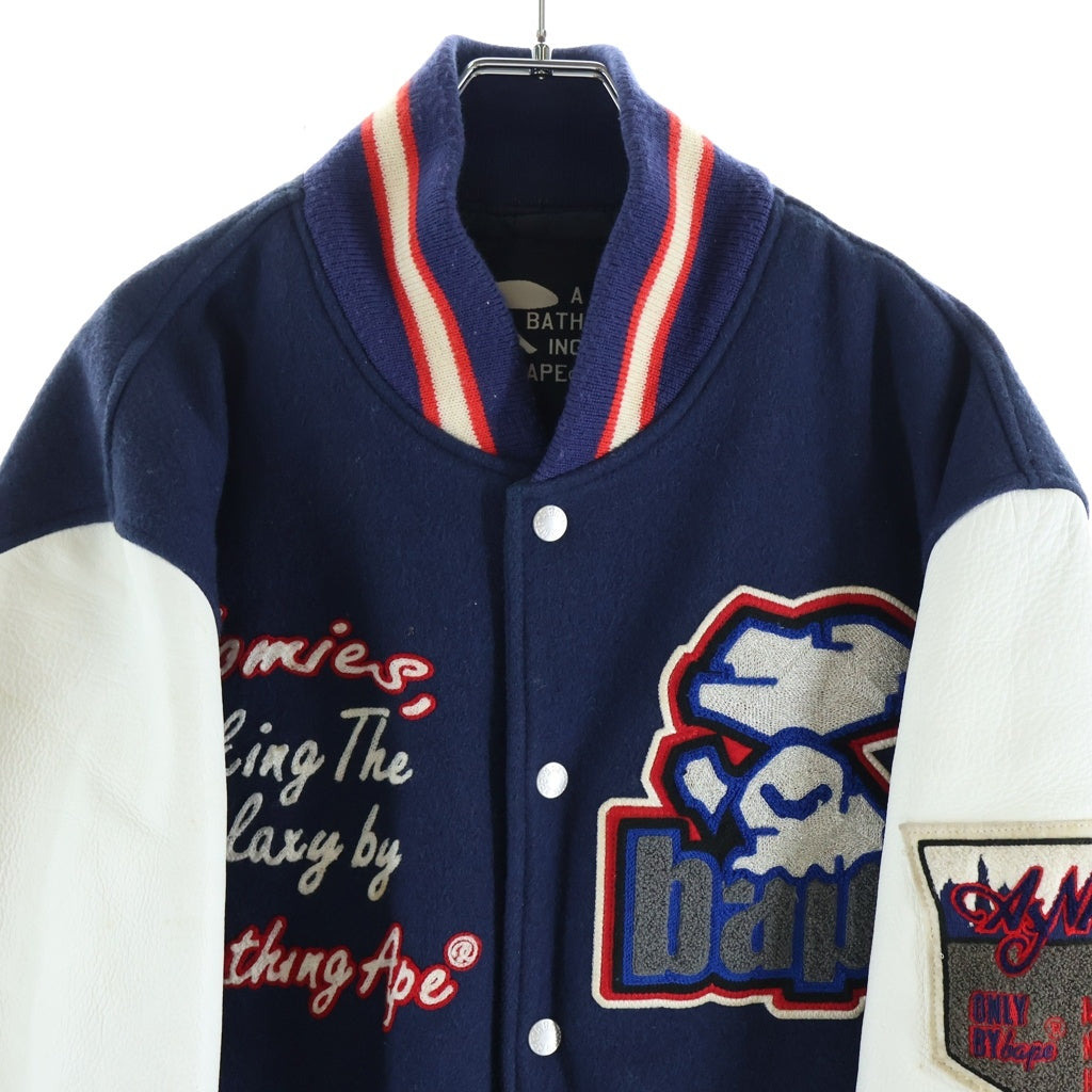 A BATHING APE(アベイシングエイプ) 90S VINTAGE VARSITY JACKET ヴィンテージ アームレザー切替 チェーンステッチ ロゴワッペン バーシティージャケット スタジャン ネイビー