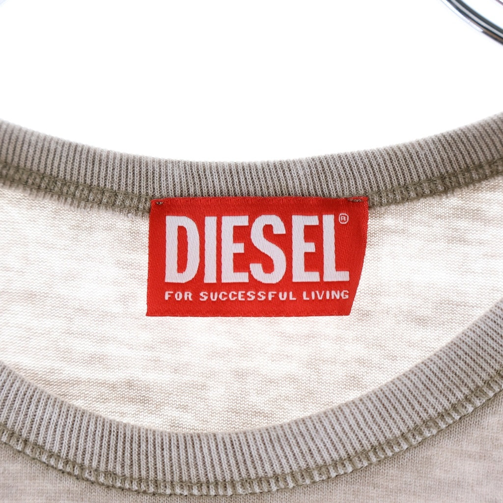 DIESEL(ディーゼル) T-UNCUTIES-LONG-AA3 グラフィックプリント ラインストーン装飾 クルーネック 半袖Tシャツ カットソー グレー レディース A23329