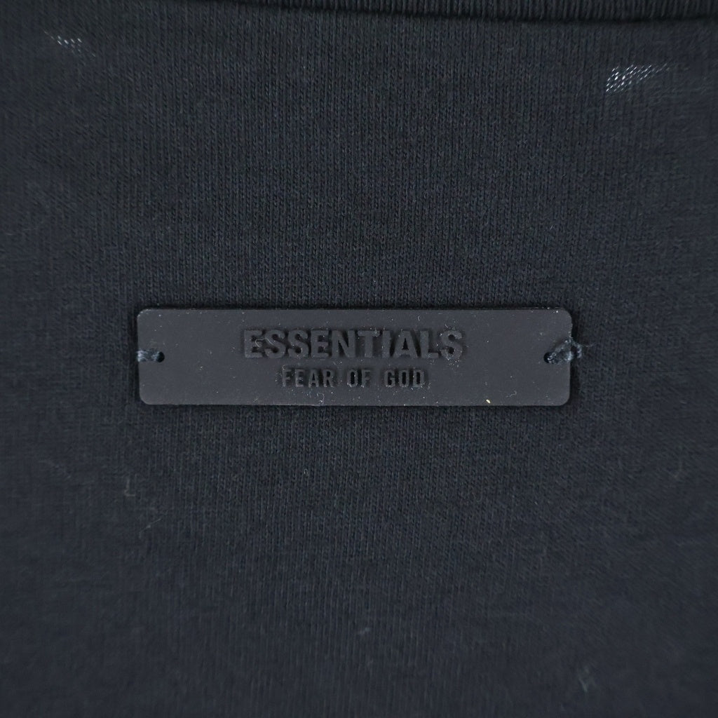 FEAR OF GOD ESSENTIALS(フィアオブゴッド エッセンシャルズ) JERSEY LONG-SLEEVE T-SHIRT ジャージー ロゴプリント クルーネック 長袖Tシャツ カットソー 125H0244370F