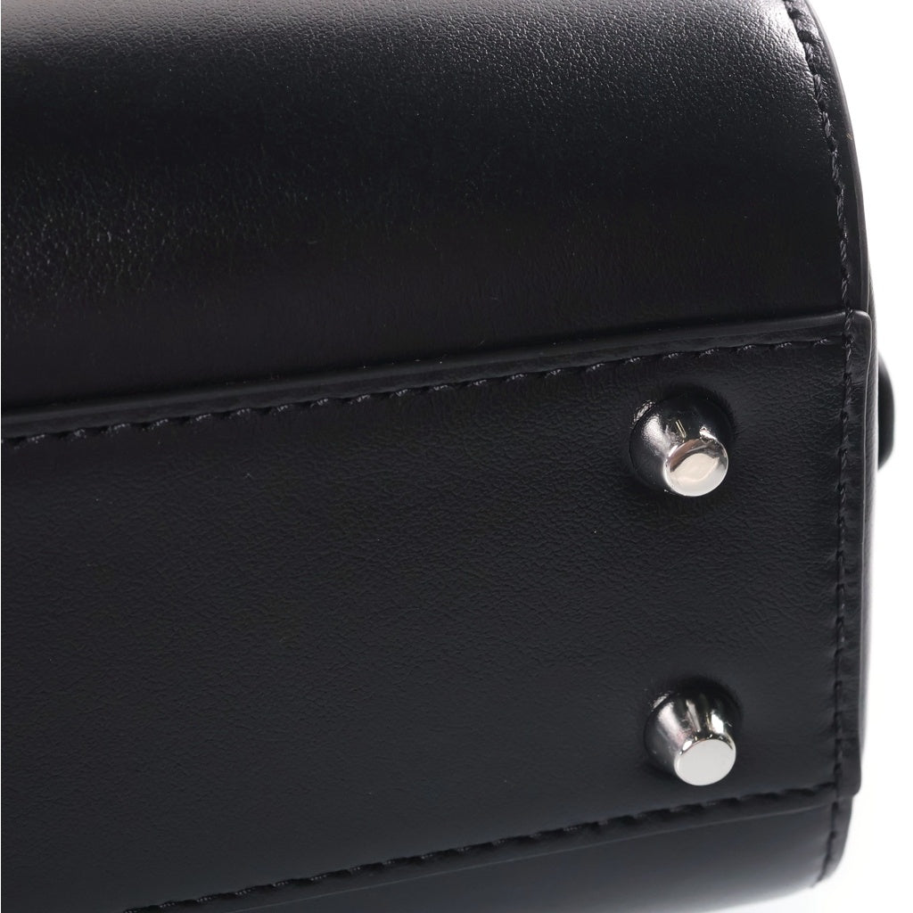 DIESEL(ディーゼル) 1DR DOME CROSSBODY Dロゴ 型押し 2WAY トップハンドル レザークロスボディバッグ ブラック X10369 P8279 レディース