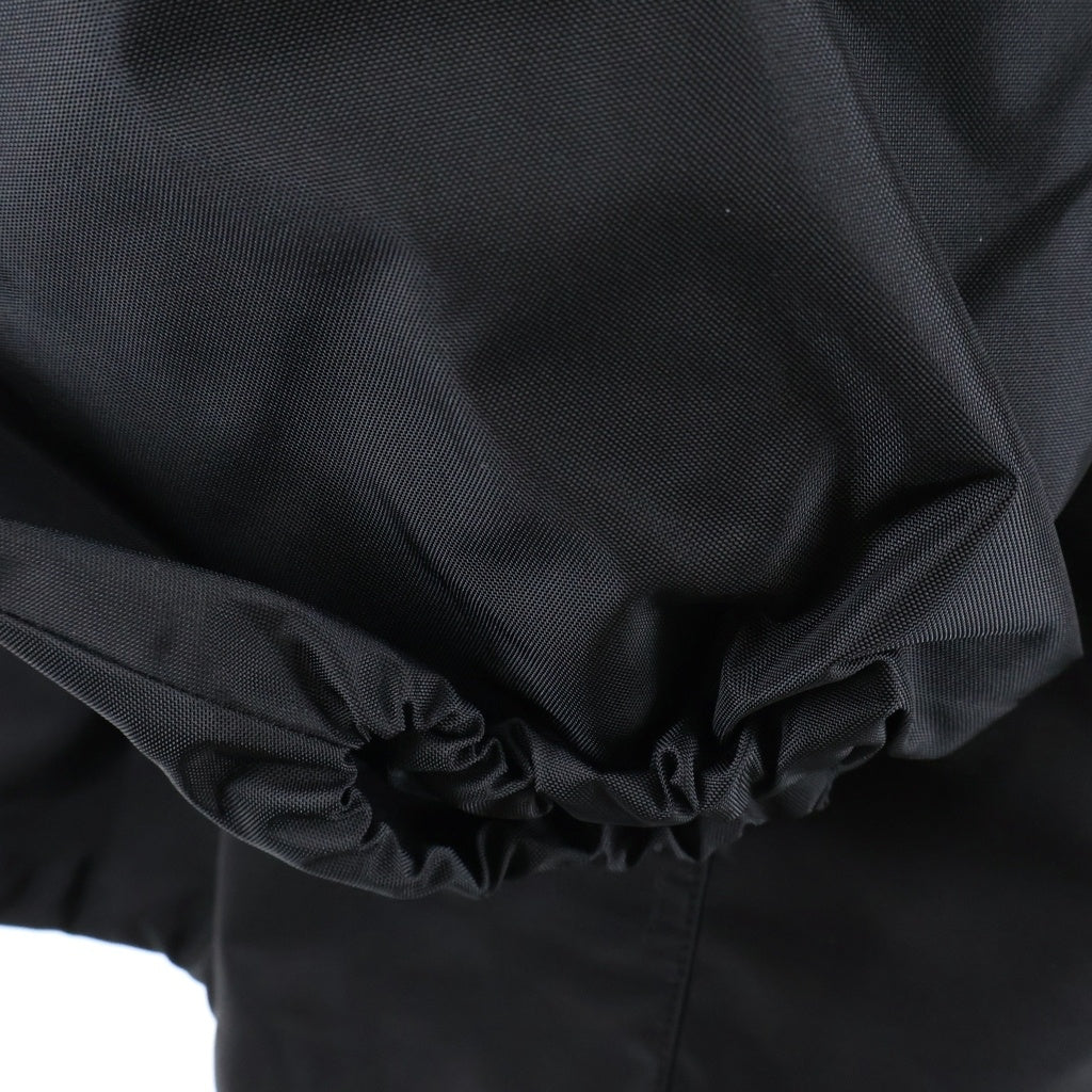 Yeezy Gap Engineered by Balenciaga(イージー ギャップ エンジニアードバイ バレンシアガ) ナイロン コーチジャケット フーデッド Tカットパーカー ブラック 471273-00-1