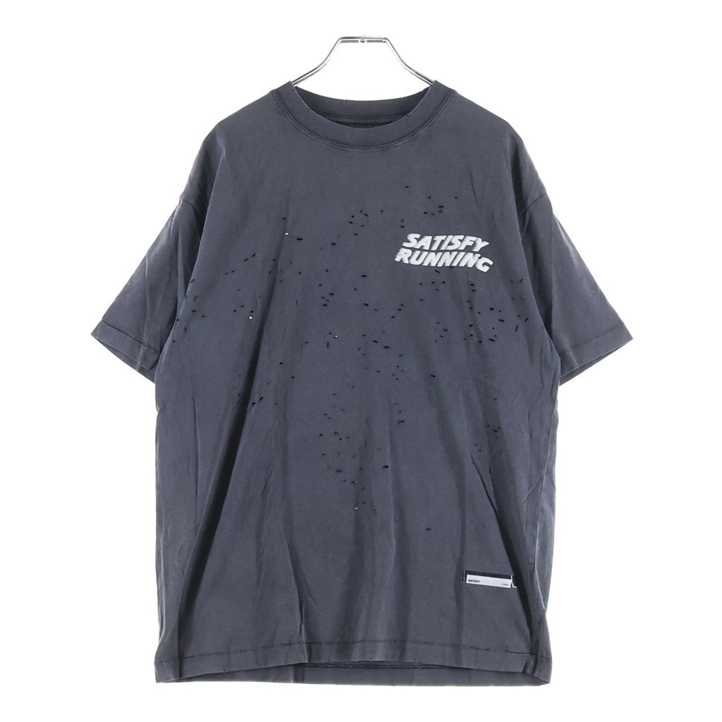 SATISFY(サティスファイ) MOTHTECH T-SHIRTS モステック フロントプリントTシャツ 半袖クルーネックカットソー グレー 11006-00A02