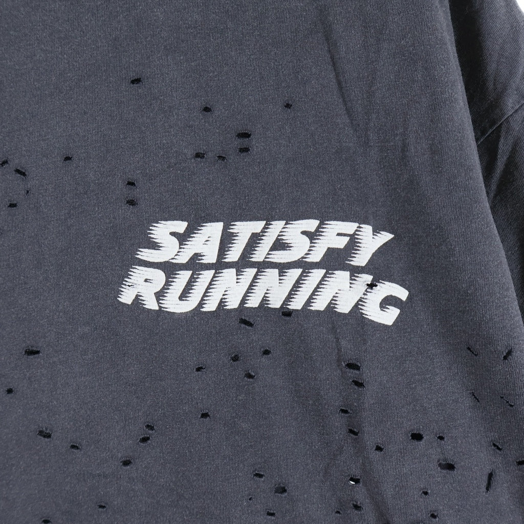 SATISFY(サティスファイ) MOTHTECH T-SHIRTS モステック フロントプリントTシャツ 半袖クルーネックカットソー グレー 11006-00A02