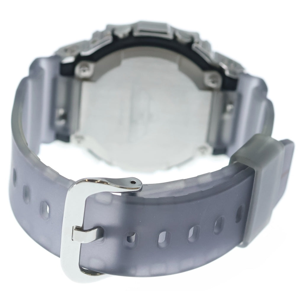 CASIO G-SHOCK(カシオ ジーショック) ×C2H4 GM-5600 THE SPACE AGE EDITION シーツーエイチフォー スペースエイジ デジタル文字盤 腕時計 シルバー/グレー GM-5600C2H424-8P