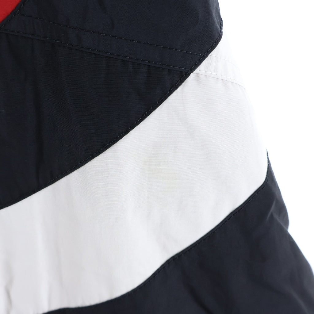 BALENCIAGA(バレンシアガ) 24SS TRACK JACKET オフショルダートラックジャケット ジップアップブルゾン ブラック/レッド 790756 TPQ38