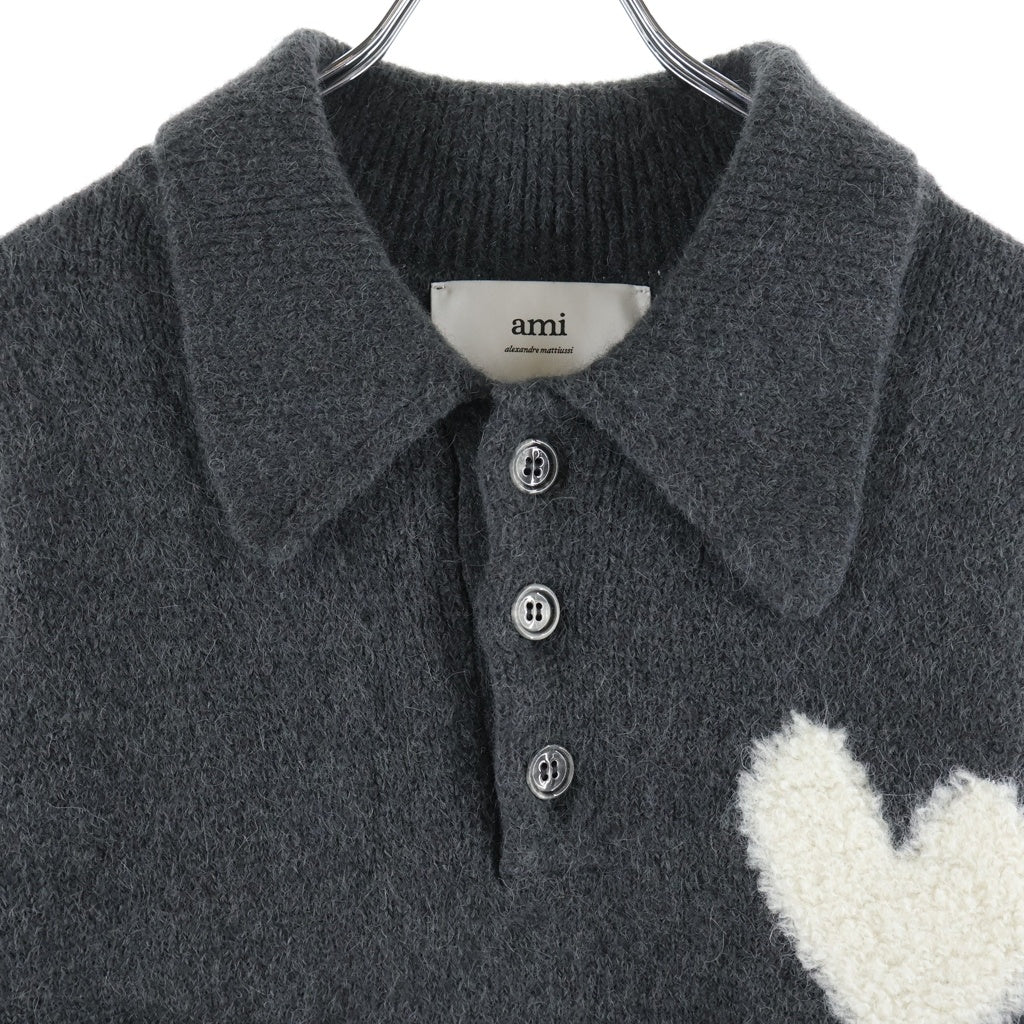 AMI Alexandre Mattiussi(アミアレクサンドルマテュッシ) Ami de Coeur ヘアリーアルパカ ハートロゴ ニットポロ セーター グレー UPL325.KN0032