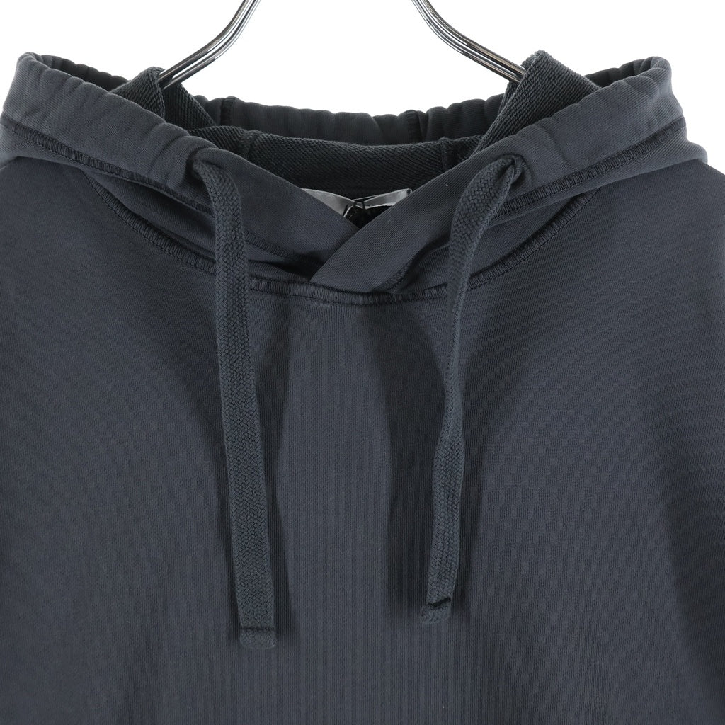 STONE ISLAND(ストーンアイランド) 25AW 袖ロゴワッペン ガーメントダイ プルオーバースウェットパーカー フーディー ブラック K2S156100062S0051