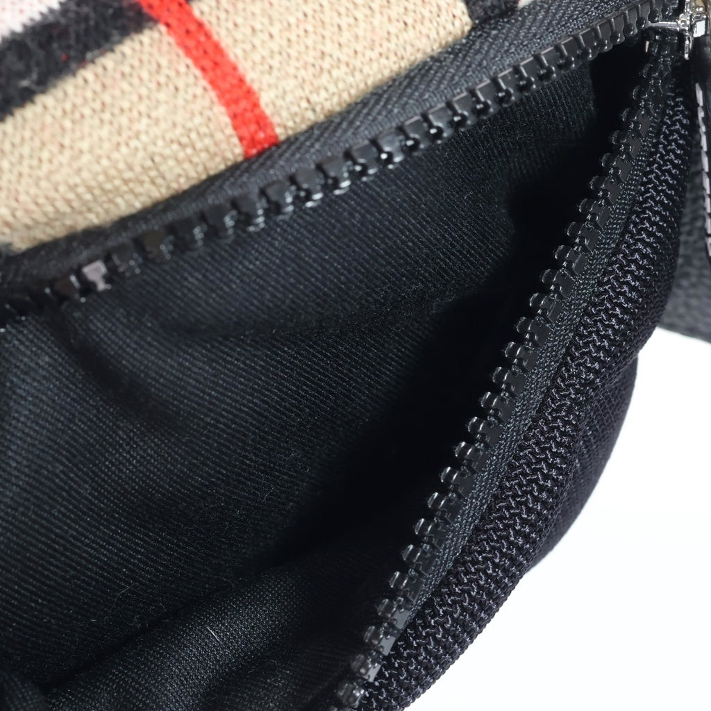 BURBERRY(バーバリー) ノバチェック ベアーモチーフ ボディバッグ ブラウン